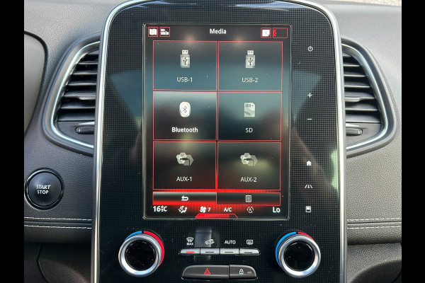 Renault Scénic 1.3 TCe Bose | TREKHAAK | PANO | A.CAMERA | HEAD-UP | LEDER | NAVI | BLUETOOTH | APK T/M 7-8-2028 | 1E EIGENAAR