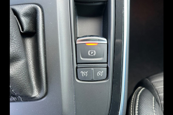 Renault Scénic 1.3 TCe Bose | TREKHAAK | PANO | A.CAMERA | HEAD-UP | LEDER | NAVI | BLUETOOTH | APK T/M 7-8-2028 | 1E EIGENAAR