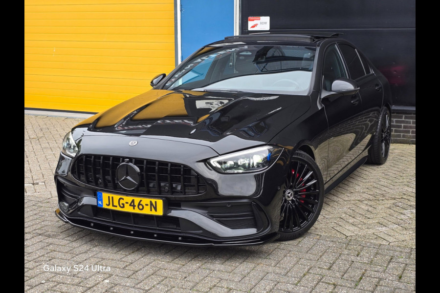 Mercedes-Benz C-Klasse 180 AMG Line / Aut /Head Up / Leder / Burmester / 360 Camera / Burmester / Memory / Open Panoramadak
