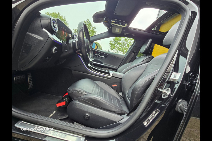 Mercedes-Benz C-Klasse 180 AMG Line / Aut /Head Up / Leder / Burmester / 360 Camera / Burmester / Memory / Open Panoramadak