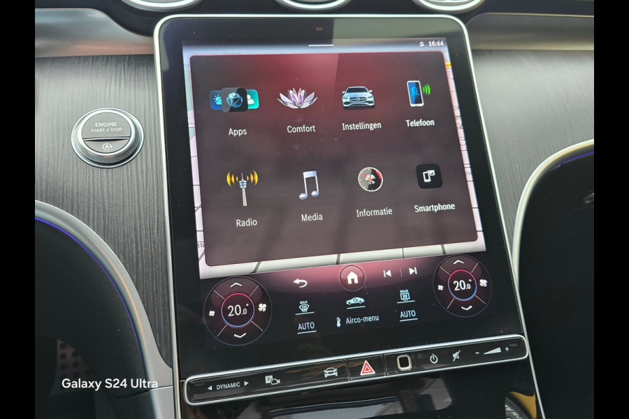 Mercedes-Benz C-Klasse 180 AMG Line / Aut /Head Up / Leder / Burmester / 360 Camera / Burmester / Memory / Open Panoramadak