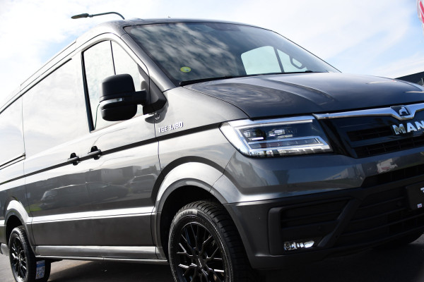 MAN TGE 3.180 35 2.0 L3H2 PB Edition Cruise, Camera, Carplay, LED, 177pk, Automaat, Geveerde stoel, Multimedia, Uniek!