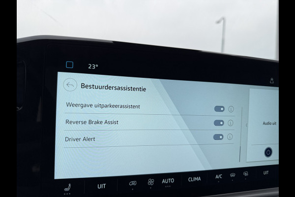 Volkswagen Transporter T7 2.0 TDI 170pk DSG L2H1 | IQ Light LED | Trekhaak