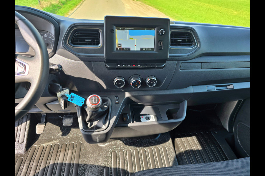 Renault Master T35 2.3 dCi Lowliner - 145 Pk - Euro 6 - Airco - Cruise Control - ParkeerCamera