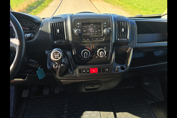 Peugeot Boxer 435 2.2 BlueHDi L4H3 - 165 Pk - Euro 6 - ParkeerCamera - Airco - Cruise Control