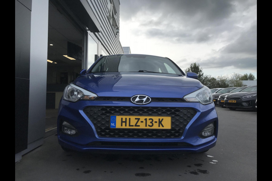 Hyundai i20 1.0 Comfort Navi Camera Cruise 100PK