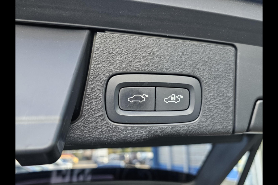 Volvo XC60 2.0 Recharge T8 AWD Inscription Leder | Blind spot | Adaptive cruise | 360 Camera | Wegklapbare trekhaak | Zéér compleet en netjes!