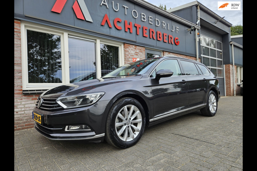 Volkswagen Passat Variant 1.5 TSI Highline Business R Trekhaak! Automaat! Camera! Carplay! Mooie/Nette Auto!