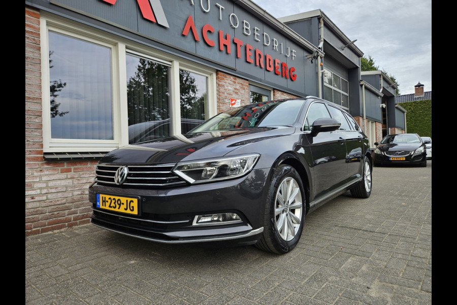 Volkswagen Passat Variant 1.5 TSI Highline Business R Trekhaak! Automaat! Camera! Carplay! Mooie/Nette Auto!