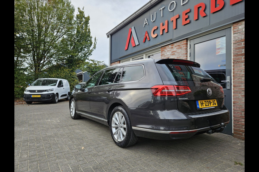 Volkswagen Passat Variant 1.5 TSI Highline Business R Trekhaak! Automaat! Camera! Carplay! Mooie/Nette Auto!