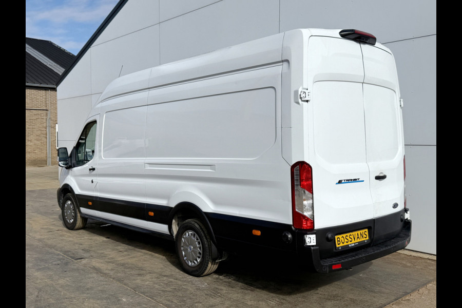 Ford E-Transit 68kWh 184PK L4H3 316km WLTP BEV Snelladen Carplay Climate control Parkeersensoren v+a Stoelverwarming