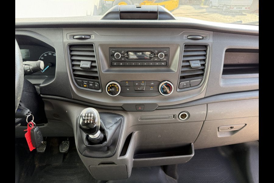 Ford Transit 2.0 TDCI 165PK L2H2 Airco Cruise Control Bluetooth Parkeersensoren voor achter