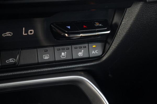 Mazda CX-60 2.5 e-SkyActiv PHEV Homura CAMERA / STOELVERWARMING + KOELING / CARPLAY / ADAPTIVE CRUISE