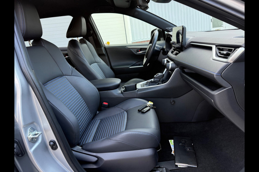 Toyota RAV4 2.5 Hybrid AWD DYNAMIC 2023 FACE+ AUT LEDER ACC LUXE NAP