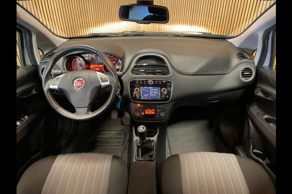 Fiat Punto Evo 0.9 TwinAir Sempre|UNIEK, KMS NAP|NAVIGATIE|CRUISE CONTROL|CLIMATE CONTROL|PDC-A|NL-AUTO|NETTE AUTO|2E EIGENAAR|