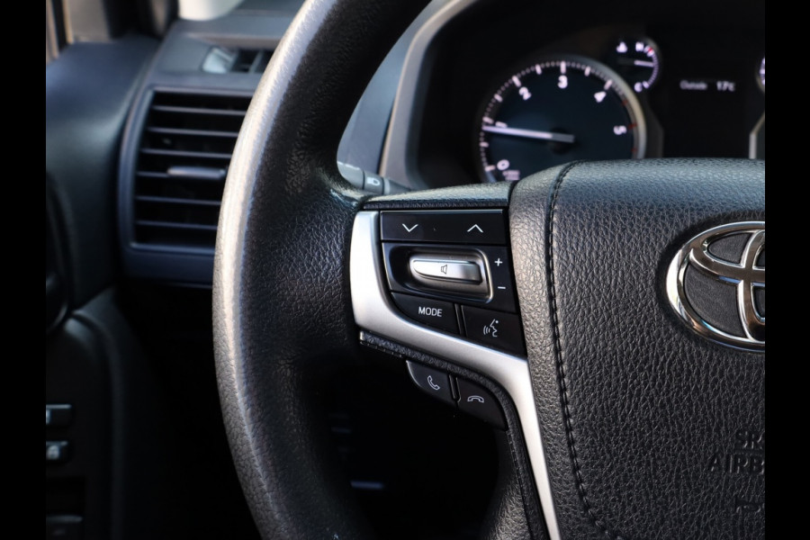 Toyota Land Cruiser 2.8 D-4D Co. Blind Van | Carplay | Lier | 204 PK