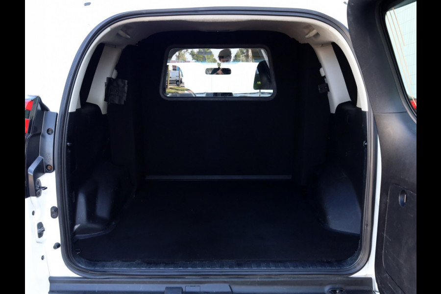 Toyota Land Cruiser 2.8 D-4D Co. Blind Van | Carplay | Lier | 204 PK