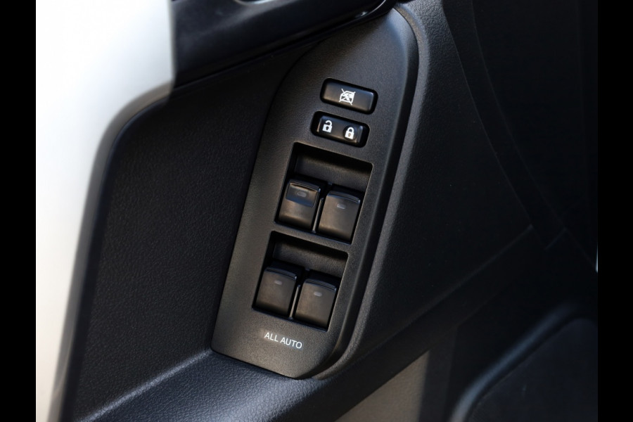 Toyota Land Cruiser 2.8 D-4D Co. Blind Van | Carplay | Lier | 204 PK
