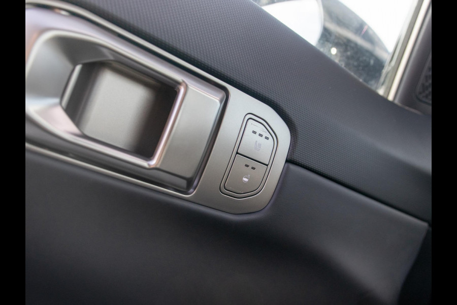 Kia EV4 Fastback GT-Line Business Edition 81.4 kWh | Direct leverbaar! | Panodak | Navi. | Clima. | Adapt. Cruise. | Stoel&Stuur Verwarming | Dodehoekassistentie | GT-Line Vegan Lederen Stoelbekleding