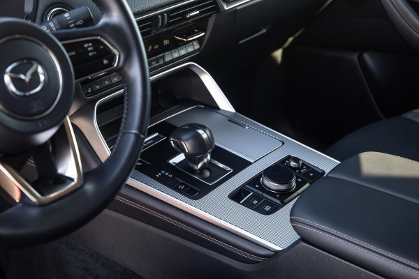 Mazda CX-60 2.5 e-SkyActiv PHEV Homura Plus PANORAMA / 360 CAMERA / STOELVERWARMING + KOELING / CARPLAY / ADAPTIVE CRUISE