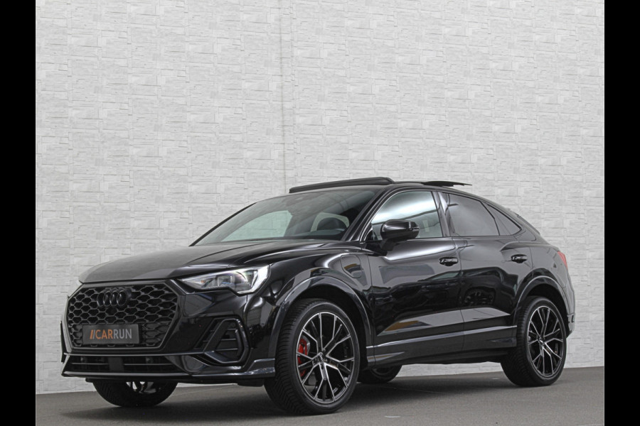 Audi Q3 Sportback 45 TFSI e S-Line | Panorama | ACC | Trekhaak | Carplay | Camera | Black-Optic | Sportstoelen | Stoelverwarming | Navi | MMi+ | Zwarte Hemel | Virtual-Cockpit | Lane Assist | Dodehoek | Getint Glas | Climate Control | Standkachel |