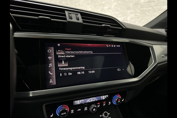 Audi Q3 Sportback 45 TFSI e S-Line | Panorama | ACC | Trekhaak | Carplay | Camera | Black-Optic | Sportstoelen | Stoelverwarming | Navi | MMi+ | Zwarte Hemel | Virtual-Cockpit | Lane Assist | Dodehoek | Getint Glas | Climate Control | Standkachel |