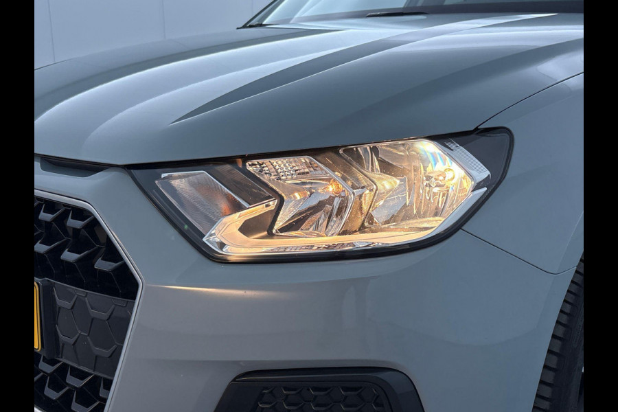 Audi A1 Sportback 25 TFSI Advanced edition 95 pk S-tronic | Verlengde garantie | Navigatie via App | Parkeersensoren (achter) | Adaptieve cruise control | Autom. Airco | Apple carplay / Android auto |
