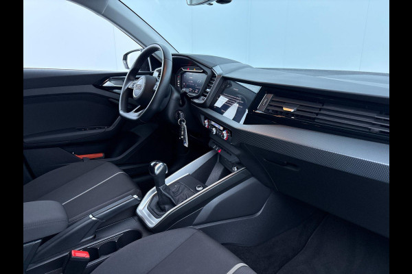 Audi A1 Sportback 25 TFSI Advanced edition 95 pk S-tronic | Verlengde garantie | Navigatie via App | Parkeersensoren (achter) | Adaptieve cruise control | Autom. Airco | Apple carplay / Android auto |