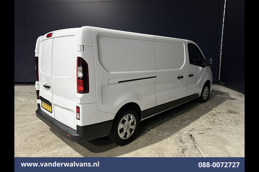 Renault Trafic 2.0 dCi 131pk L2H1 Euro6 Airco | Navigatie | LED | Apple Carplay | Cruisecontrol | Parkeersensoren 2500kg trekvermogen, Bijrijdersbank