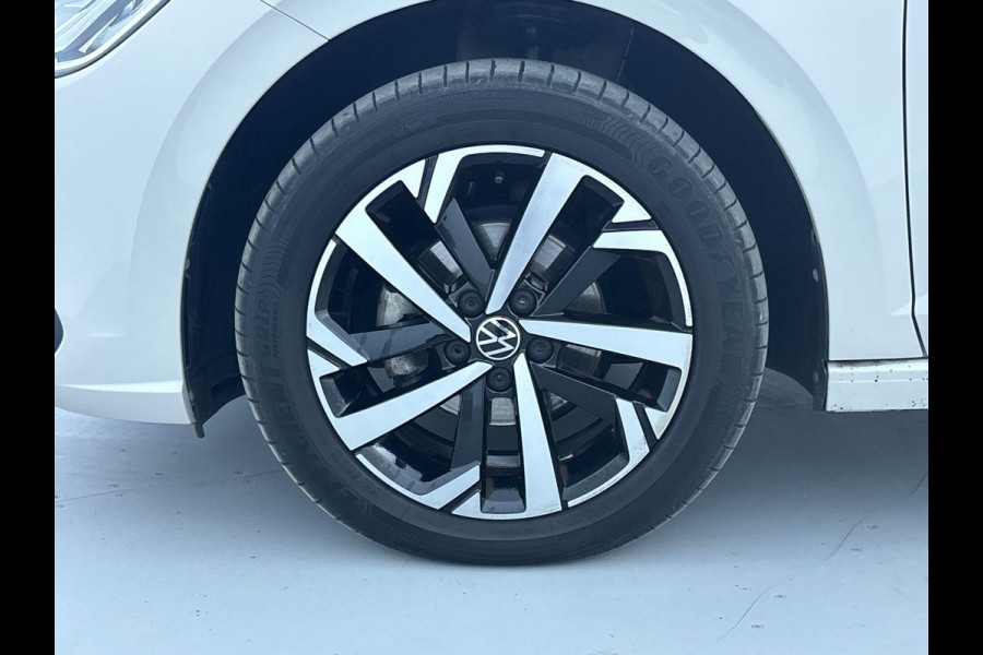 Volkswagen Polo 1.0 TSI Life 95 pk | Navigatie via App | Parkeersensoren | Achteruitrijcamera | Adaptieve cruise control | Stoelverwarming | Lane assist | LED |