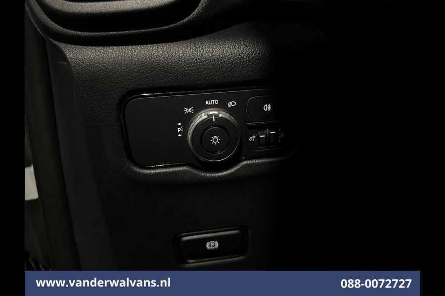 Mercedes-Benz Vito 116 CDI 164pk 2025 Model L2H1 Euro6 Airco | XL MBUX | Camera | Navigatie | Cruisecontrol | Stoelverwarming Parkeersensoren, Bijrijdersbank
