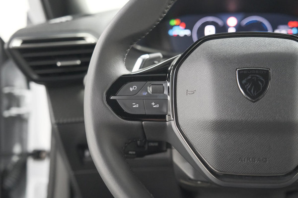 Peugeot 2008 Hybrid 145 e-DCS6 Allure | 360 Camera | Adaptieve Cruise Control | Dodehoekdetectie
