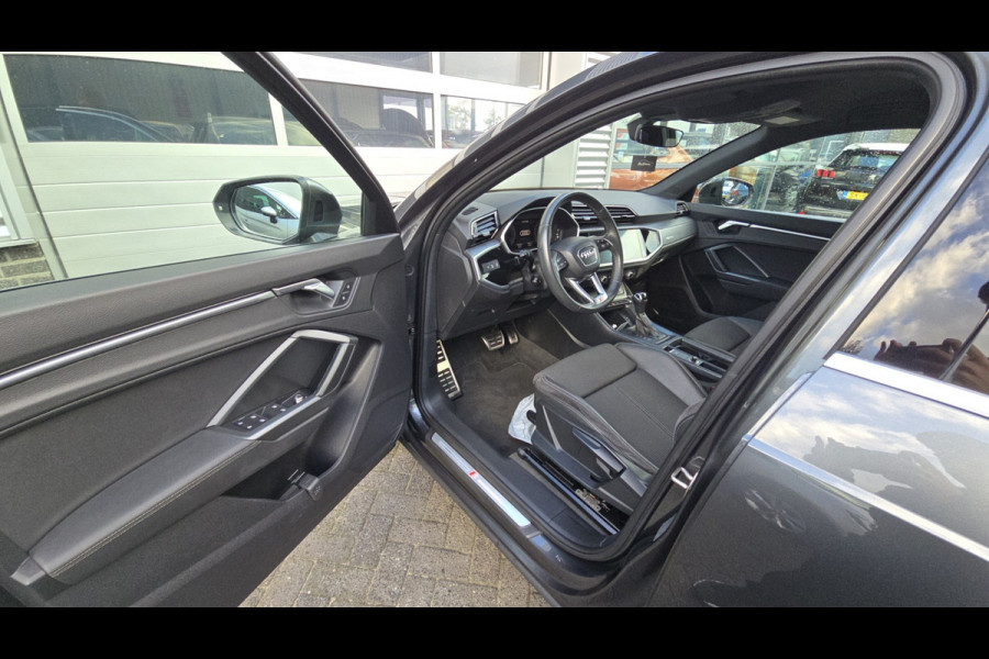Audi Q3 35 TFSI Pro Line NIEUWE MODEL
