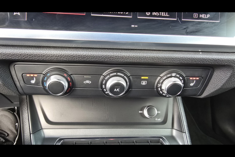 Audi Q3 35 TFSI Pro Line NIEUWE MODEL
