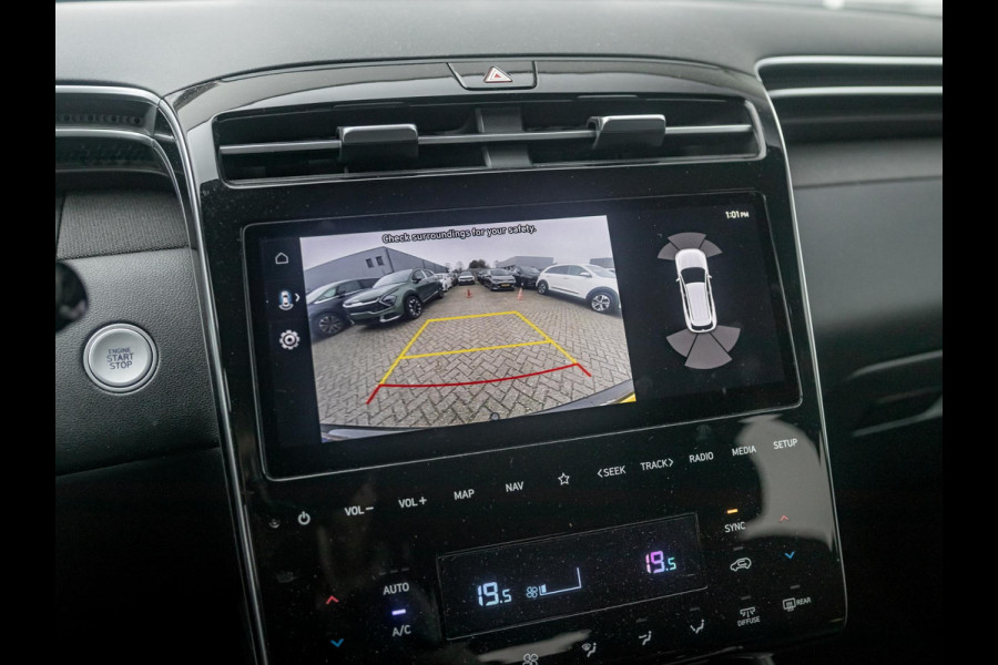Hyundai Tucson 1.6 T-GDI PHEV Comfort Smart 4WD l trekhaak l Stoel stuur verwarming l Plug in Hybride l