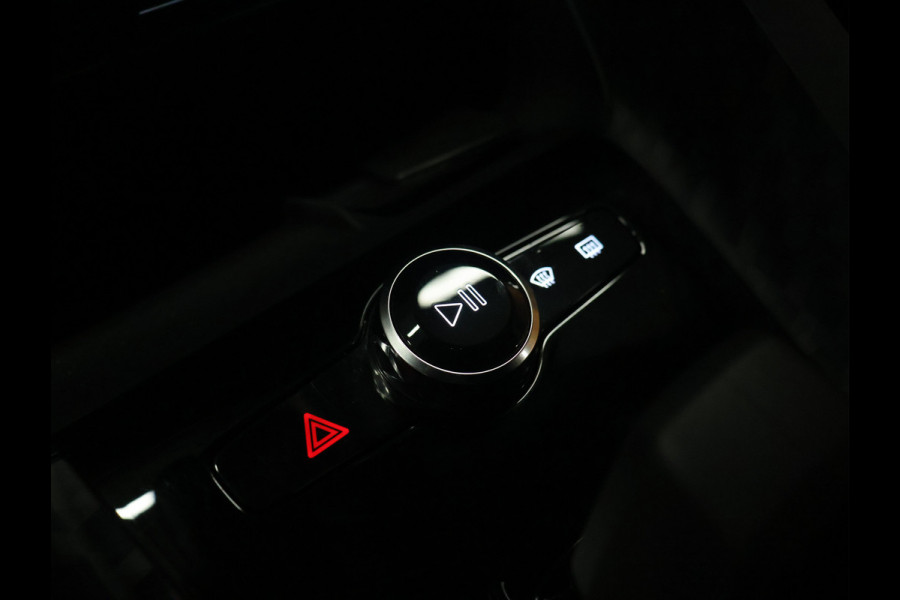 Polestar 2 Standard Range Single Motor 63kWh [APPLE CARPLAY, ANDROID, CRUISE CONTROL, DIGITAL DASH, MEMORY SEATS, STOELVERWARMING, CAMERA, PDC V+A, ELEKTRISCHE ACHTERKLEP, CLIMATE CONTROL, BLUETOOTH, NIEUWSTAAT]