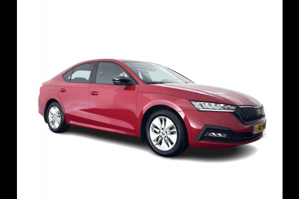 Škoda Octavia 1.0 e-TSI Sport Business (INCL.BTW) Aut. *FULL-LED | DIGI-COCKPIT | SPORT-SEATS | NAVI-FULLMAP | SHIFT-PADDLES | PRIVACY-GLASS | DAB+ | ECC | PDC | CRUISE | 16''ALU | TOWBAR*