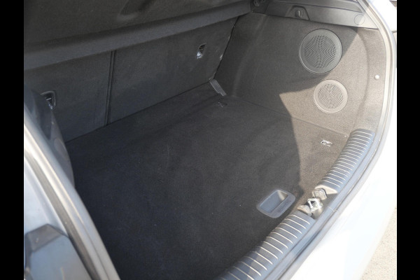 Kia Ceed 1.0 T-GDi MHEV Design Edition | Carplay | Stoel/stuurverwarming | Adaptief | Camera | Clima | JBL