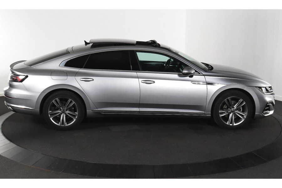 Volkswagen Arteon 1.4 TSI eHybrid R-Line Business+ - Automaat - Winterpakket - Navi - Leder -Org.NL