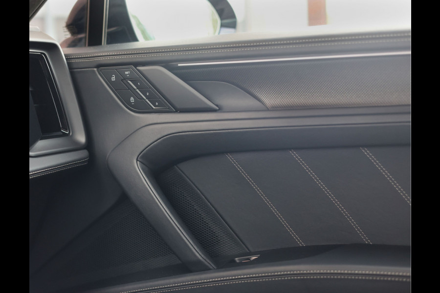 Porsche Cayenne Electric Turbo | SportDesign - Pano - Pas. Display