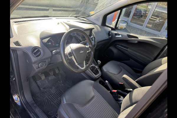 Ford Transit Courier 1.5 TDCI Sport Duratorq S&S |  Ford SYNC 3 (touchscreen) |  Cruise control | Lichtmetalen velgen | Airconditioning