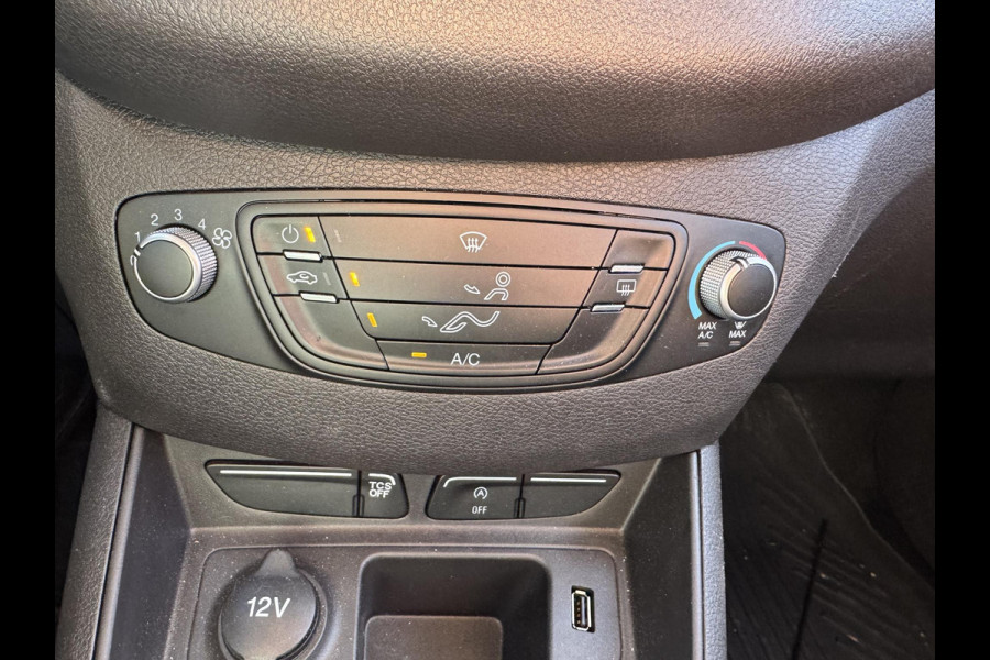 Ford Transit Courier 1.5 TDCI Sport Duratorq S&S |  Ford SYNC 3 (touchscreen) |  Cruise control | Lichtmetalen velgen | Airconditioning