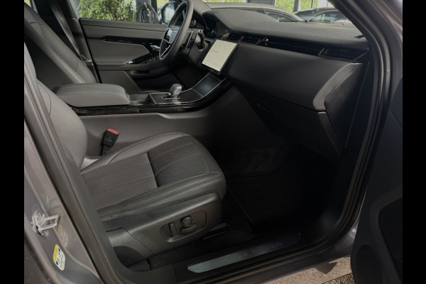Land Rover Range Rover Evoque P270e Nieuw SE Dynamic Acc schuifdak black pack trekhaak