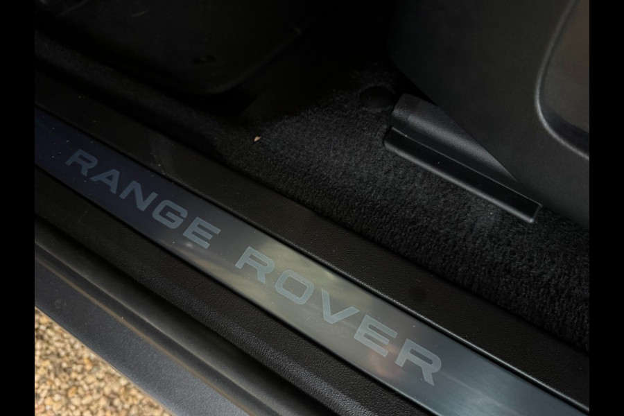 Land Rover Range Rover Evoque P270e Nieuw SE Dynamic Acc schuifdak black pack trekhaak
