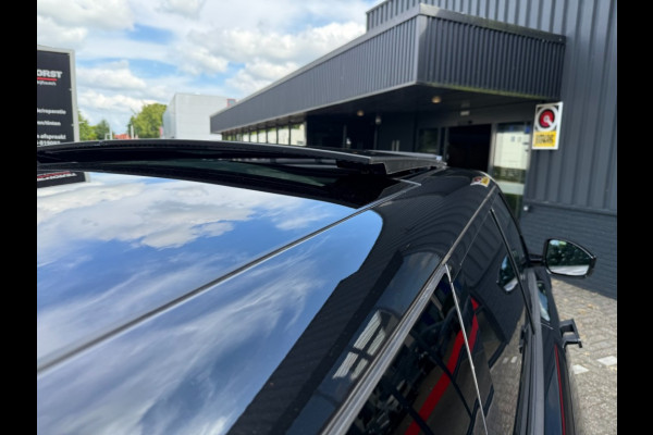 Land Rover Range Rover Evoque P270e Nieuw Dynamic SE ACC panoschuifdak black-pack/360 camera/5 jr garantie