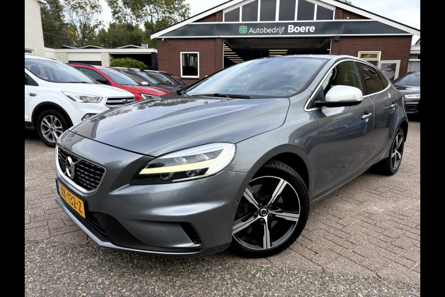 Volvo V40 1.5 T3 Polar+ Sport R-Design Panoramadak, Camera, 17''Lmv