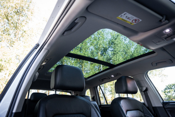 Volkswagen Tiguan Allspace 1.4 TSI Highline | 7 persoons | Aut. | Panoramadak | LED | Cruise contr. | PDC