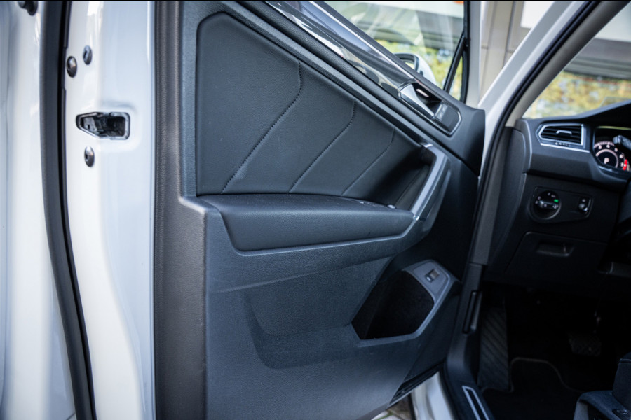 Volkswagen Tiguan Allspace 1.4 TSI Highline | 7 persoons | Aut. | Panoramadak | LED | Cruise contr. | PDC