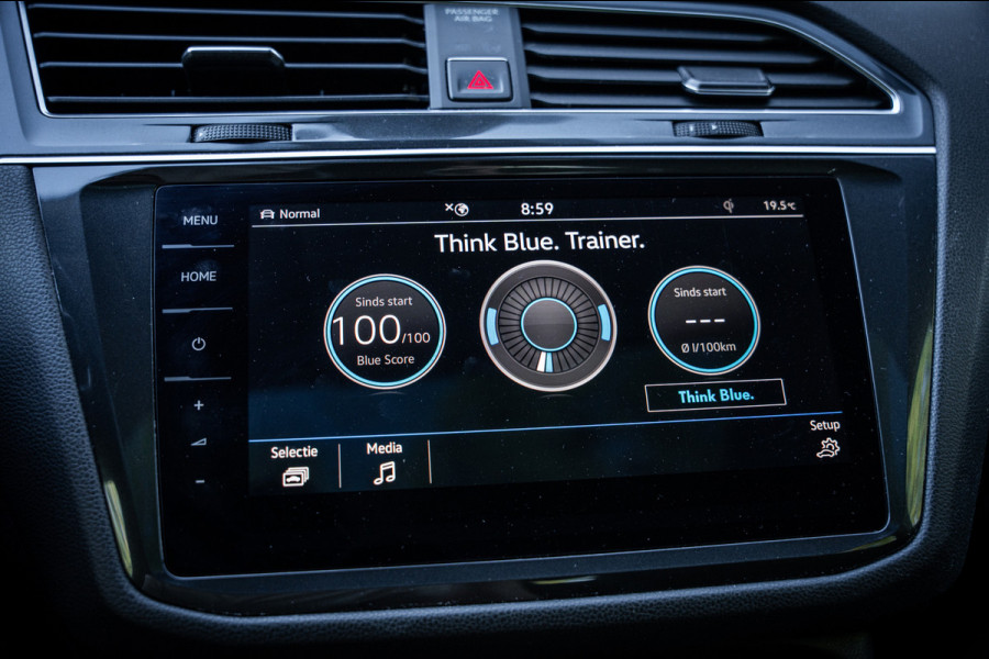 Volkswagen Tiguan Allspace 1.4 TSI Highline | 7 persoons | Aut. | Panoramadak | LED | Cruise contr. | PDC