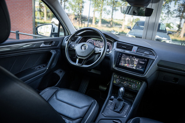 Volkswagen Tiguan Allspace 1.4 TSI Highline | 7 persoons | Aut. | Panoramadak | LED | Cruise contr. | PDC